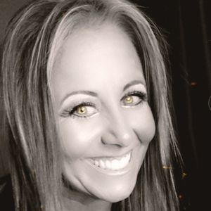 Meet your Posher, Tenacious